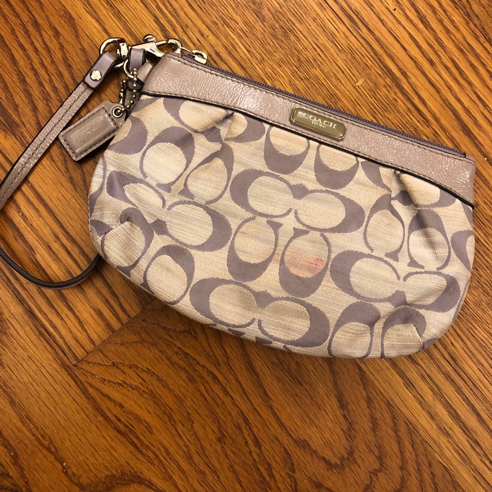 COACH Wristlet - Lavender